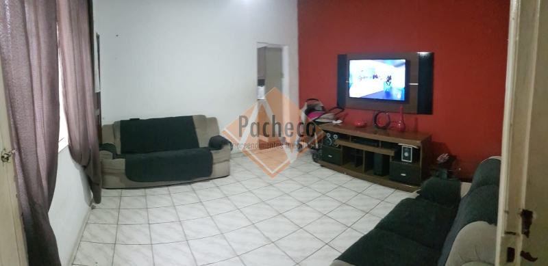 Casa, 5 quartos, 180 m² - Foto 2