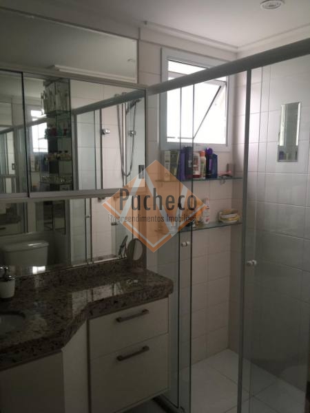 Apartamento à venda com 3 quartos, 117m² - Foto 27