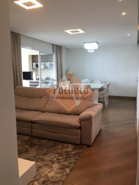 Apartamento à venda com 3 quartos, 117m² - Foto 3