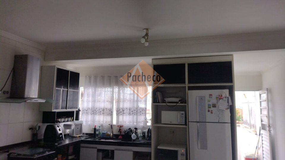 Sobrado à venda com 3 quartos, 150m² - Foto 5