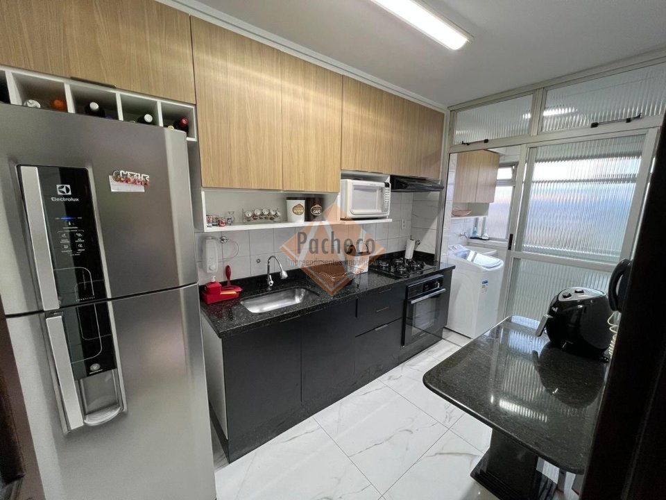 Apartamento à venda com 2 quartos, 60m² - Foto 7