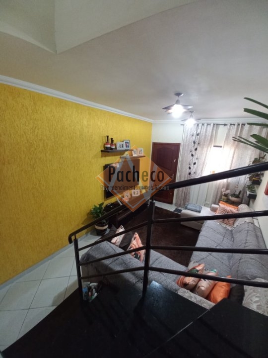 Sobrado à venda com 2 quartos, 75m² - Foto 4