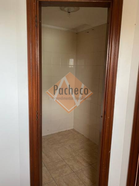 Apartamento à venda com 3 quartos, 117m² - Foto 15