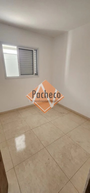 Apartamento à venda e aluguel com 2 quartos, 40m² - Foto 2