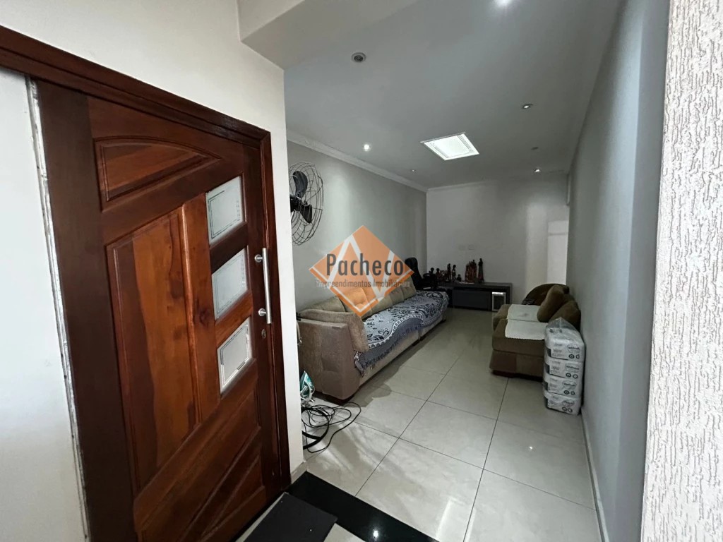 Sobrado, 7 quartos, 330 m² - Foto 4
