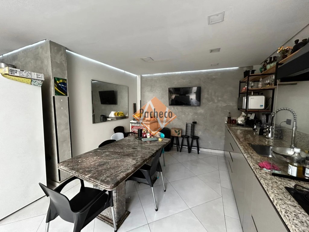 Sobrado, 7 quartos, 330 m² - Foto 22