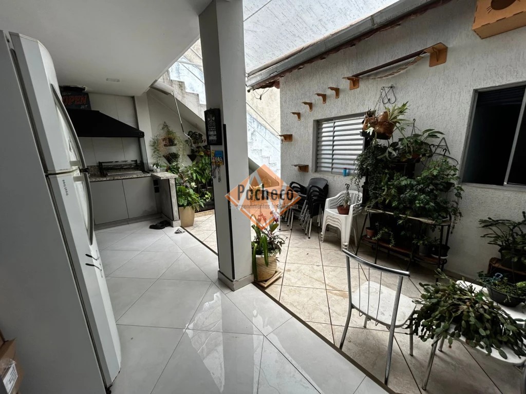 Sobrado, 7 quartos, 330 m² - Foto 23