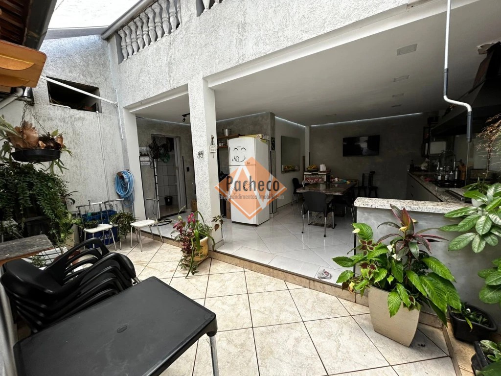 Sobrado, 7 quartos, 330 m² - Foto 24