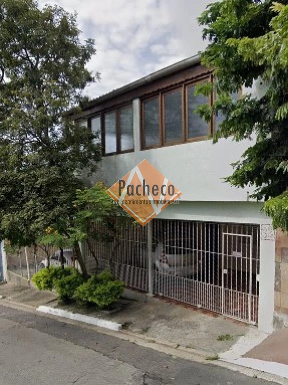 Sobrado à venda com 3 quartos, 200m² - Foto 1