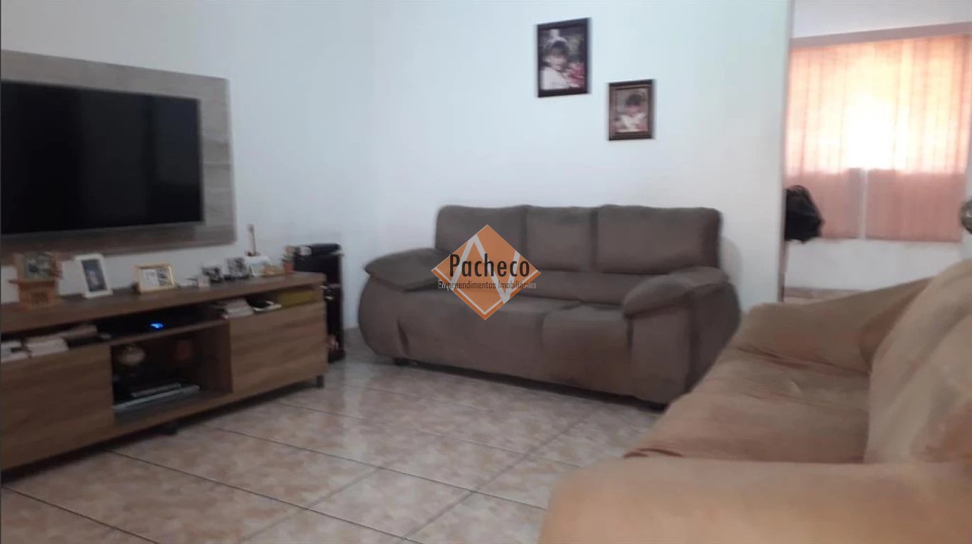 Sobrado à venda com 3 quartos, 200m² - Foto 3