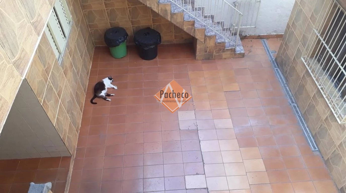 Sobrado à venda com 3 quartos, 200m² - Foto 18