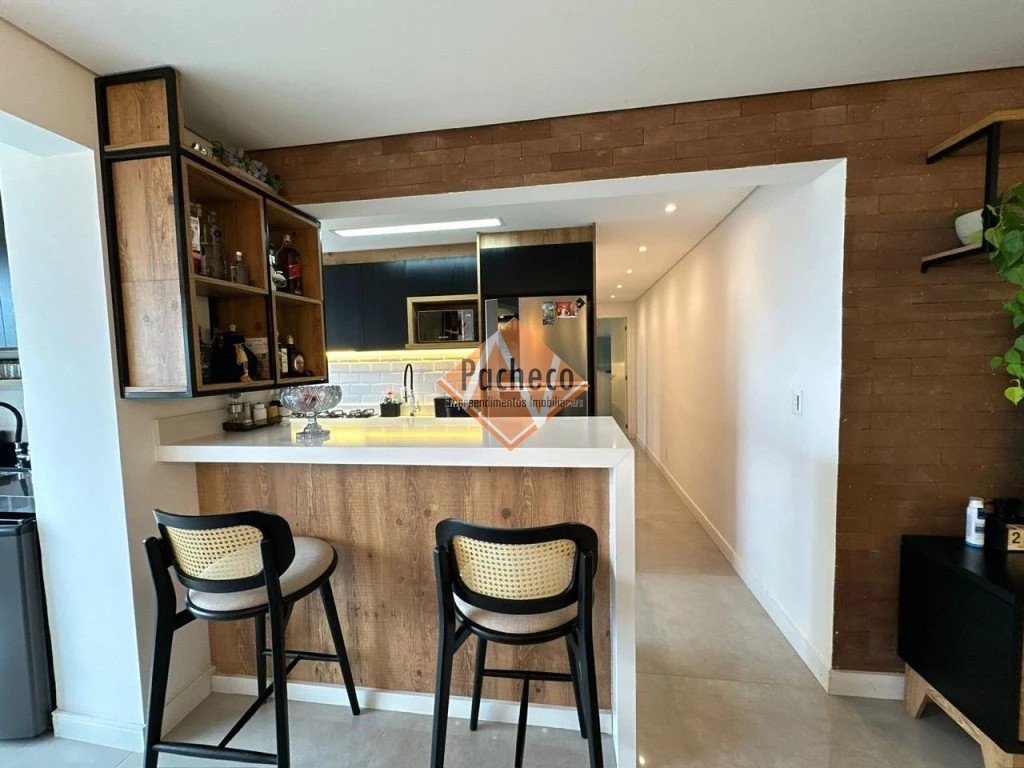 Apartamento à venda com 2 quartos, 62m² - Foto 7