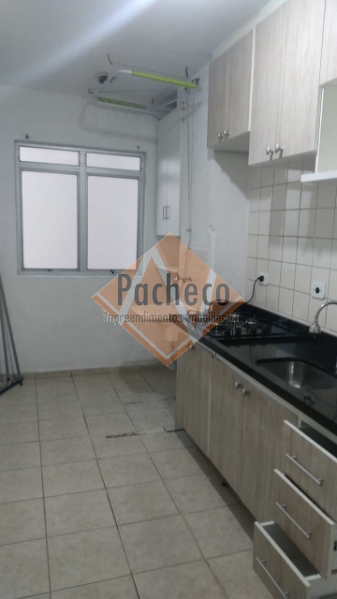 Apartamento à venda com 2 quartos, 50m² - Foto 3