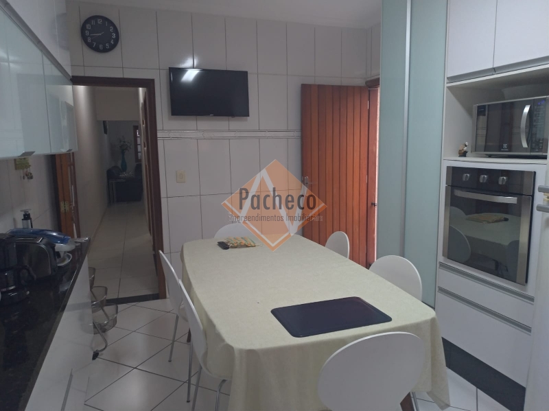 Sobrado à venda com 3 quartos, 150m² - Foto 11