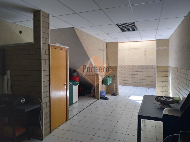 Sobrado à venda com 3 quartos, 150m² - Foto 49