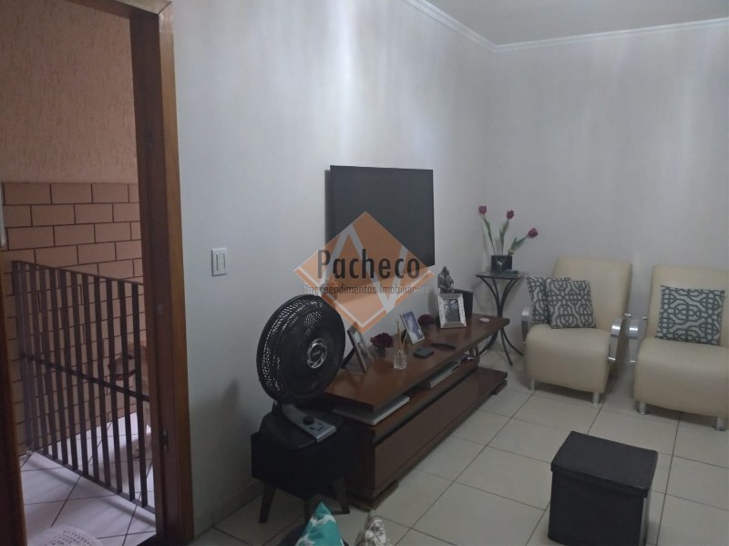 Sobrado à venda com 3 quartos, 150m² - Foto 3