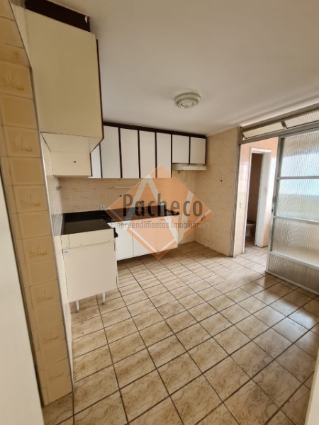 Apartamento à venda com 3 quartos, 84m² - Foto 11