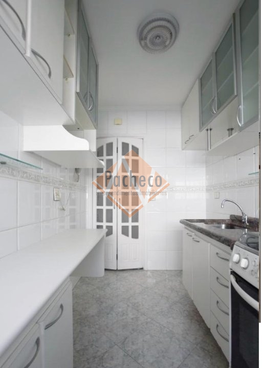 Apartamento à venda com 3 quartos, 65m² - Foto 4