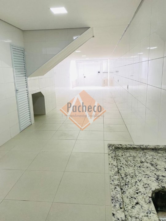 Sobrado à venda com 3 quartos, 220m² - Foto 9