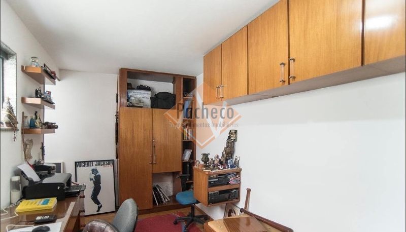 Sobrado à venda com 2 quartos, 200m² - Foto 13