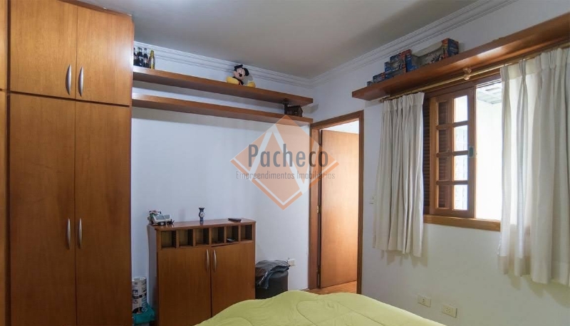 Sobrado à venda com 2 quartos, 200m² - Foto 12