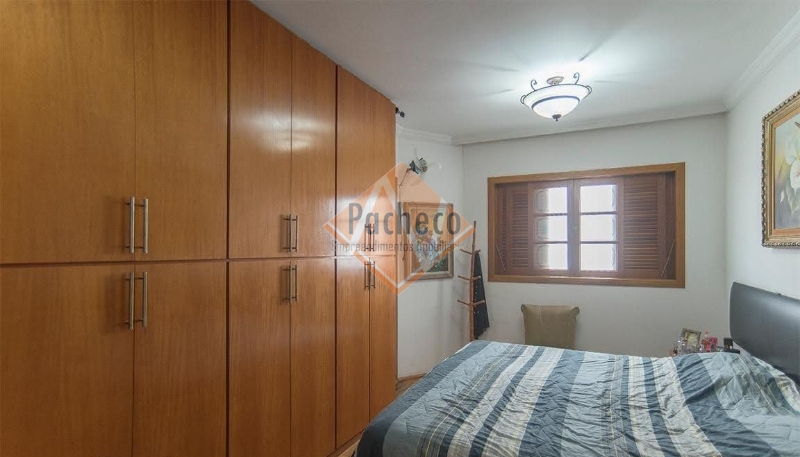 Sobrado à venda com 2 quartos, 200m² - Foto 15