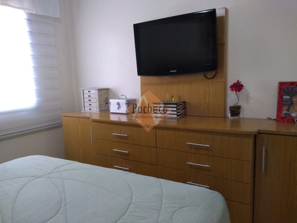 Apartamento à venda com 3 quartos, 151m² - Foto 17