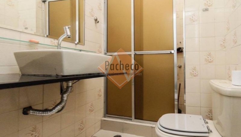 Sobrado à venda com 2 quartos, 200m² - Foto 9