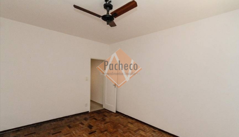 Sobrado à venda com 2 quartos, 200m² - Foto 12