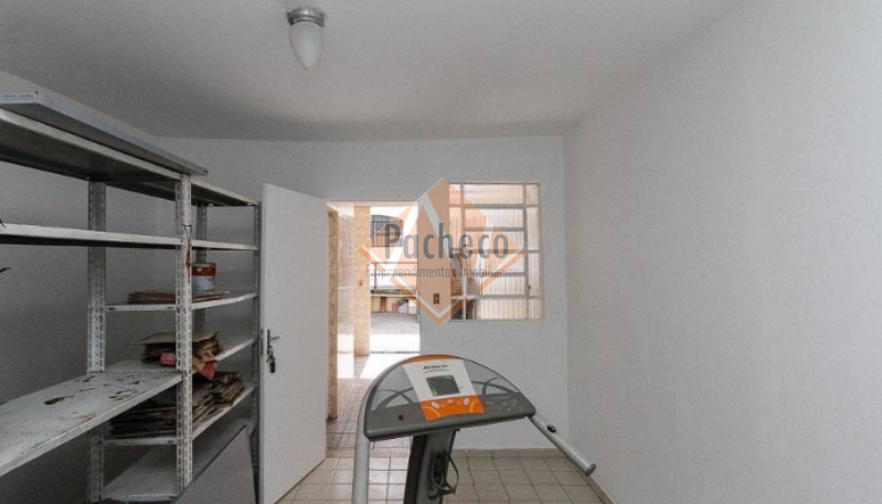 Sobrado à venda com 2 quartos, 200m² - Foto 17