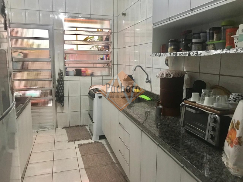 Apartamento à venda com 2 quartos, 84m² - Foto 7