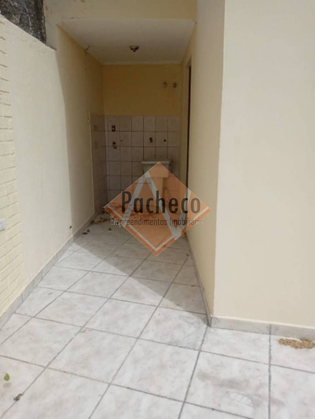 Sobrado à venda com 2 quartos, 70m² - Foto 8