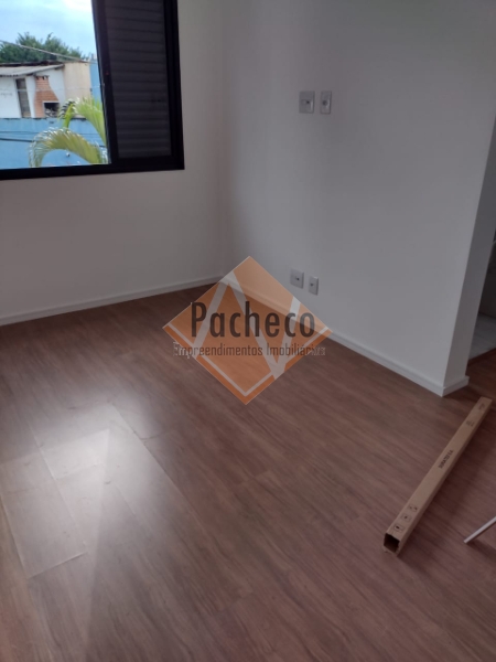 Sobrado à venda com 3 quartos, 110m² - Foto 4