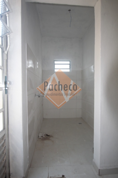 Sobrado à venda com 4 quartos, 200m² - Foto 5