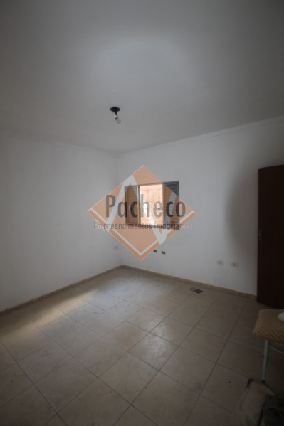 Sobrado à venda com 4 quartos, 200m² - Foto 10