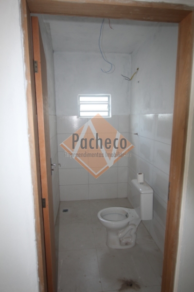 Sobrado à venda com 4 quartos, 200m² - Foto 11