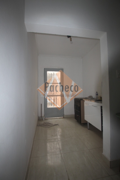 Sobrado à venda com 4 quartos, 200m² - Foto 16