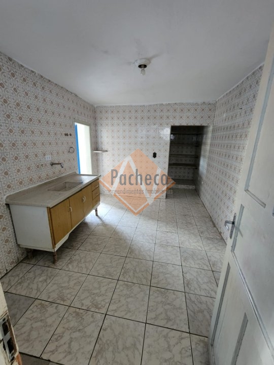 Casa à venda com 3 quartos, 150m² - Foto 25