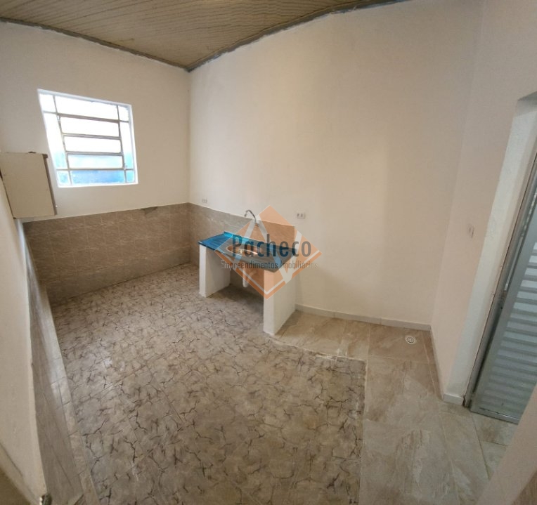 Casa à venda com 3 quartos, 150m² - Foto 13