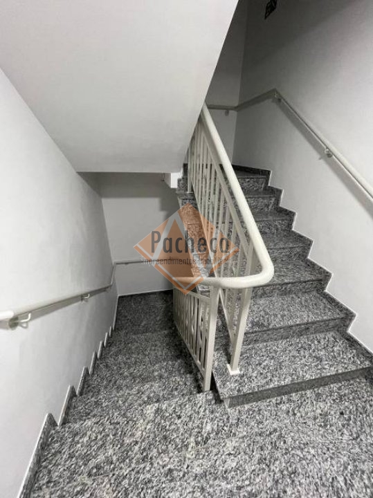 Apartamento à venda com 1 quarto, 33m² - Foto 24