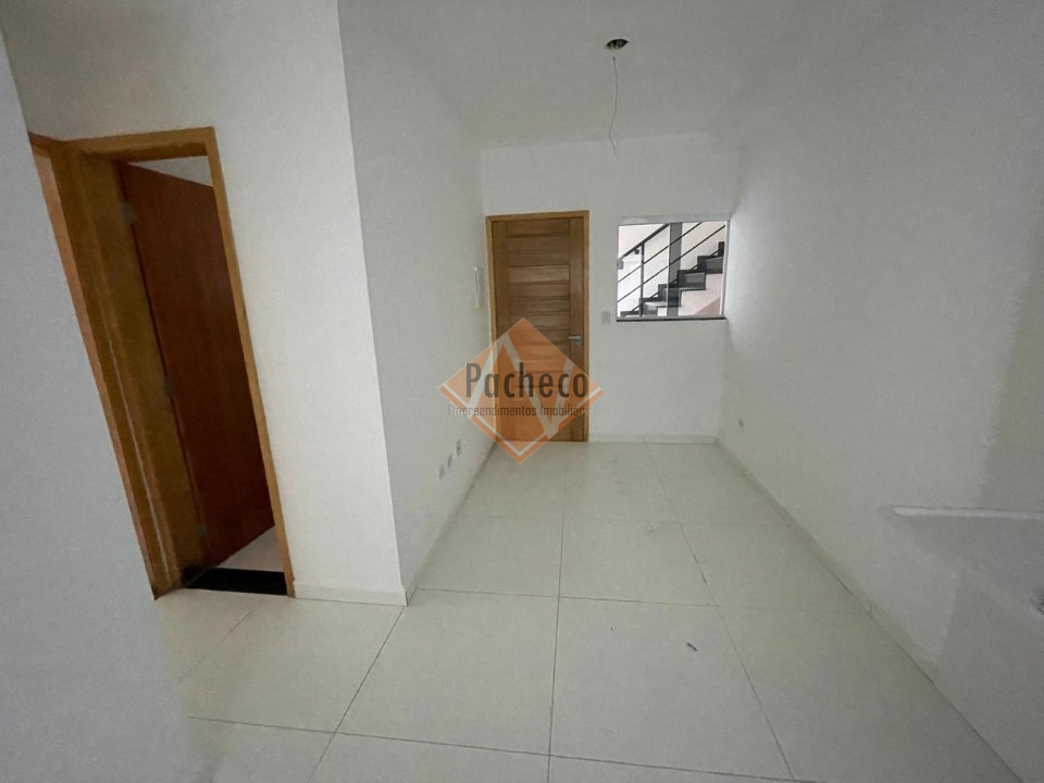 Apartamento à venda com 2 quartos, 35m² - Foto 2