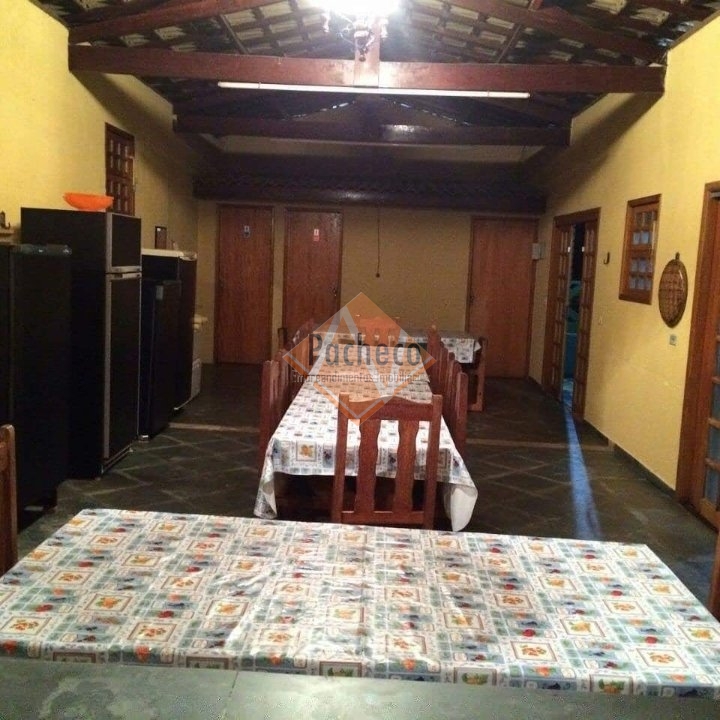 Fazenda à venda com 7 quartos, 600m² - Foto 33