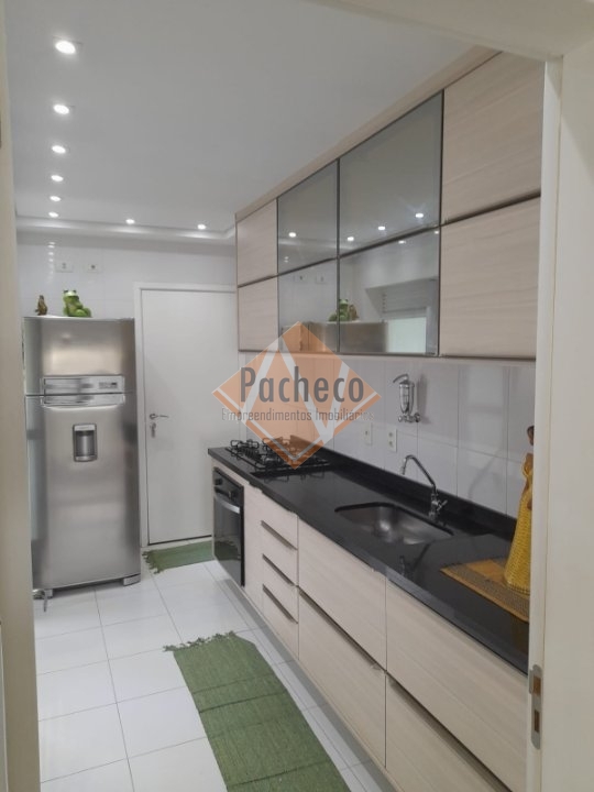 Apartamento à venda com 4 quartos, 135m² - Foto 14