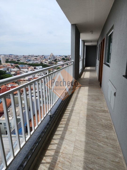 Apartamento para alugar com 2 quartos, 40m² - Foto 13