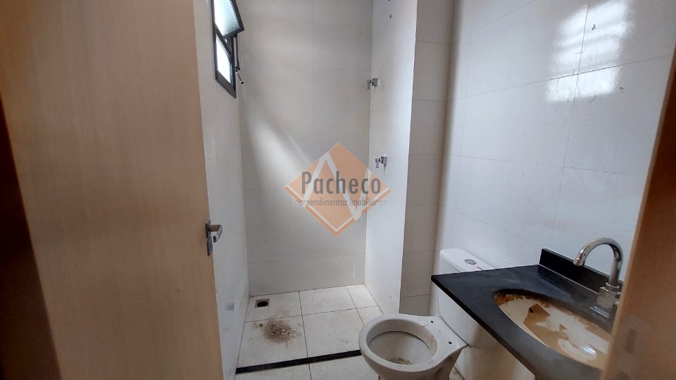 Apartamento à venda com 2 quartos, 42m² - Foto 4