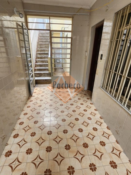 Casa, 1 quarto, 48 m² - Foto 2