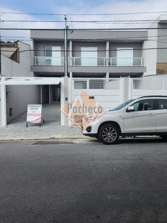 Sobrado à venda com 3 quartos, 120m² - Foto 1