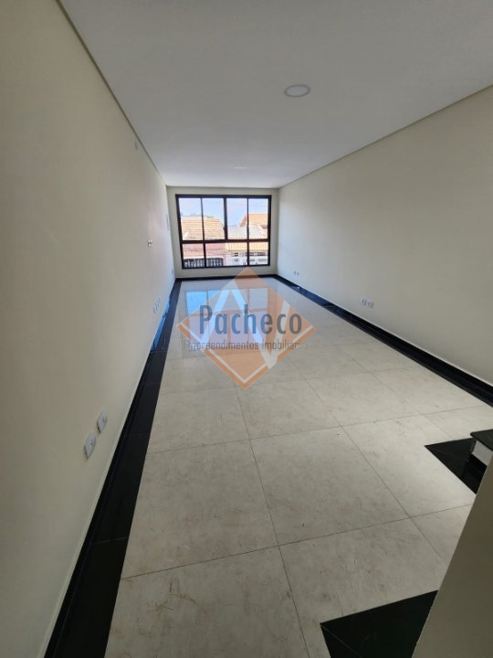 Sobrado à venda com 3 quartos, 160m² - Foto 1