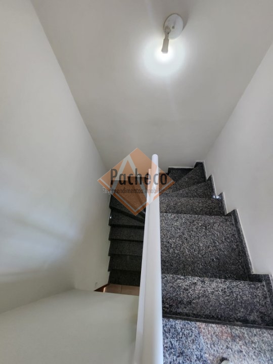 Sobrado à venda com 3 quartos, 120m² - Foto 17