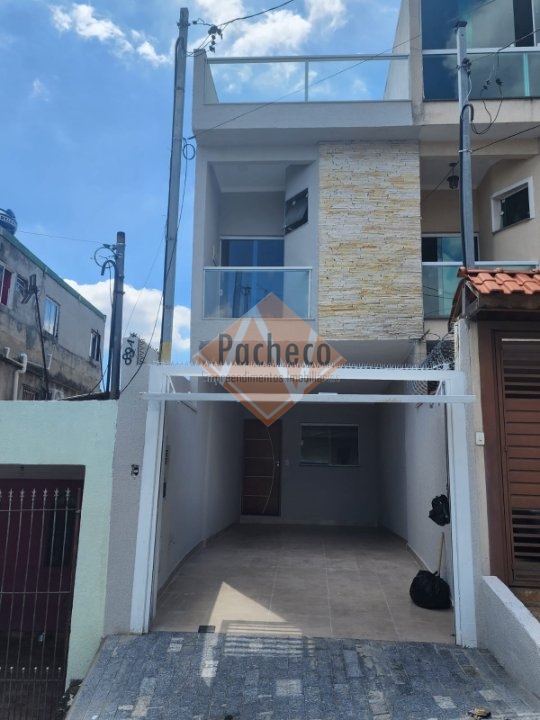 Sobrado à venda com 3 quartos, 120m² - Foto 1